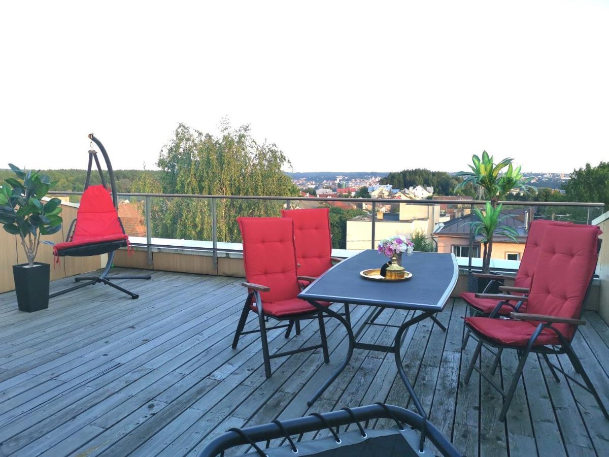 Luxury Penthouse With Large Terrace & Panoramic Old Town View Apartment Vilnius Bagian luar foto